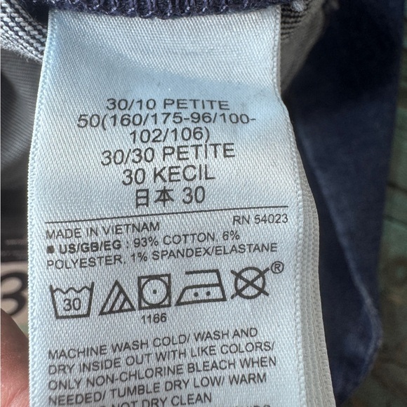 GAP High Rise Vintage Slim Jeans Size 30 NWT Brand New - Picture 8 of 10